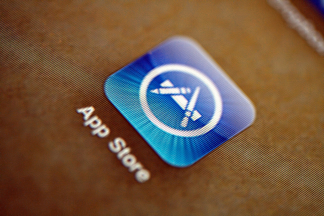 Apple’s iOS in-app purchase checks have been bypassed, but you should stay well clear