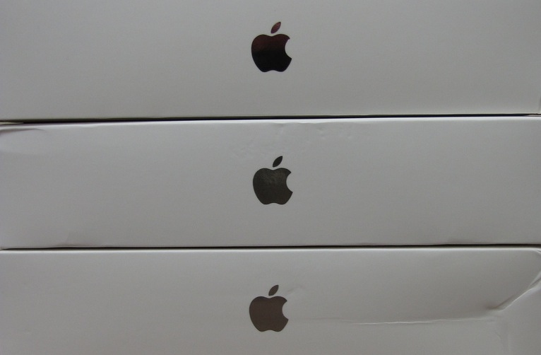 Apple Configurator updated with improved Volume Purchase Program app installs and more