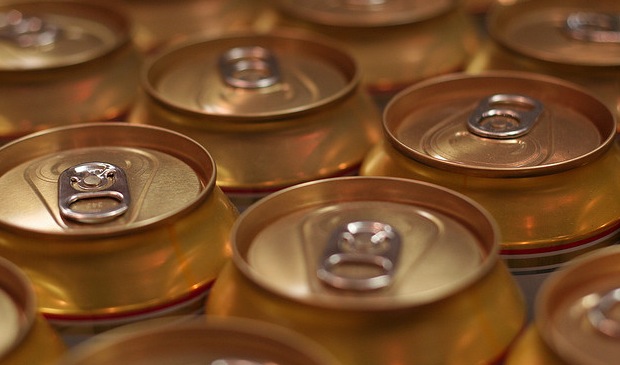 Twitter integrates age-screening and removes DM system for following alcohol brands on Web, Android, ...