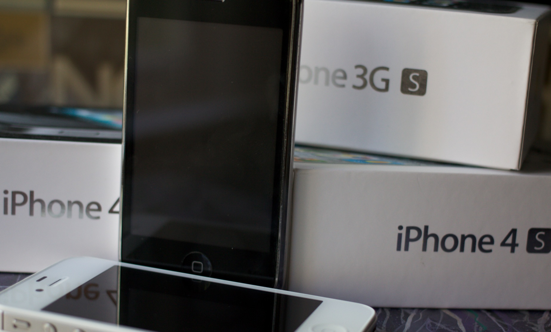 What is the future of the iPhone 3GS?