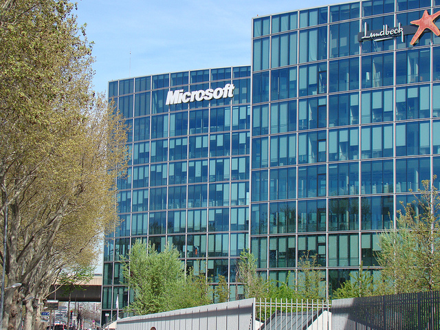 Microsoft mulls redundancy program in France, blames Google