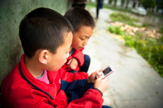 mobilegaming 520x346 Nintendo: The reluctant mobile superpower on a collision course with Apple