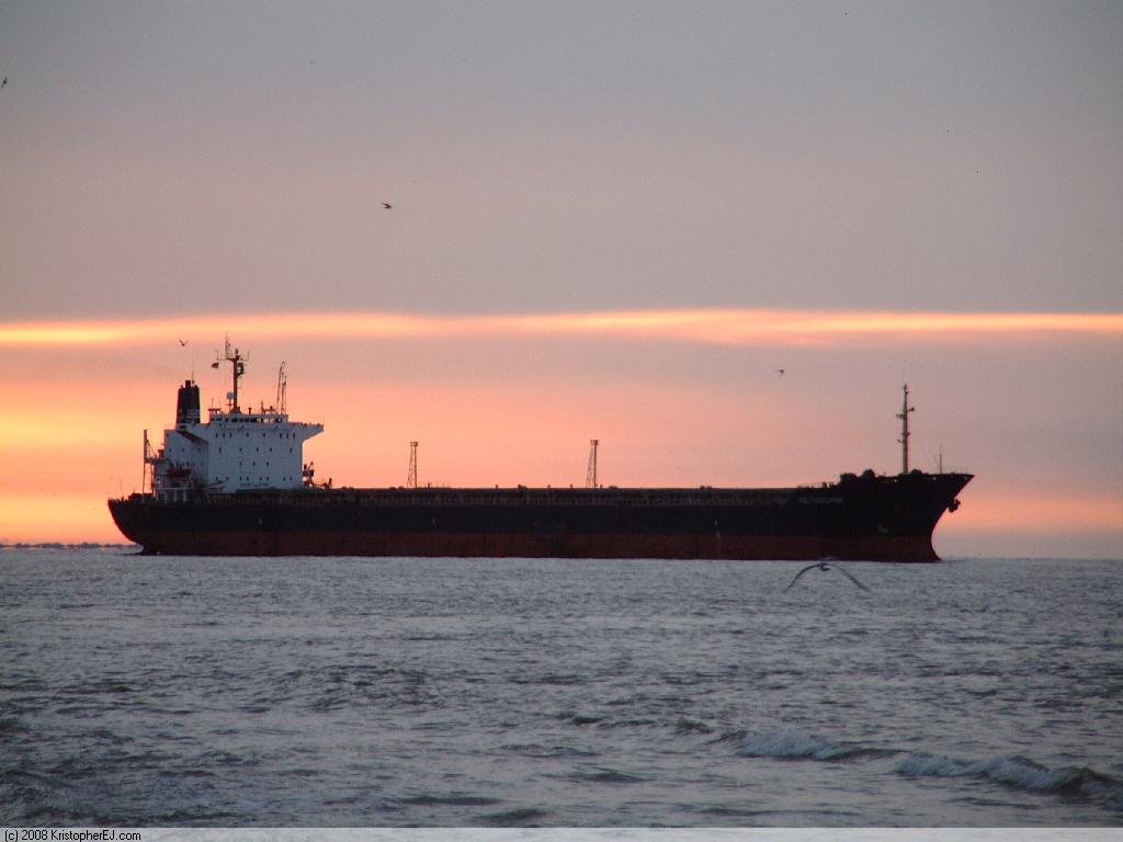 Anonymous hackers target oil industry giants, more than 1,000 email credentials exposed