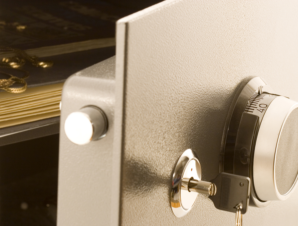 Yahoo gets hacked as 400,000+ plaintext credentials are posted online