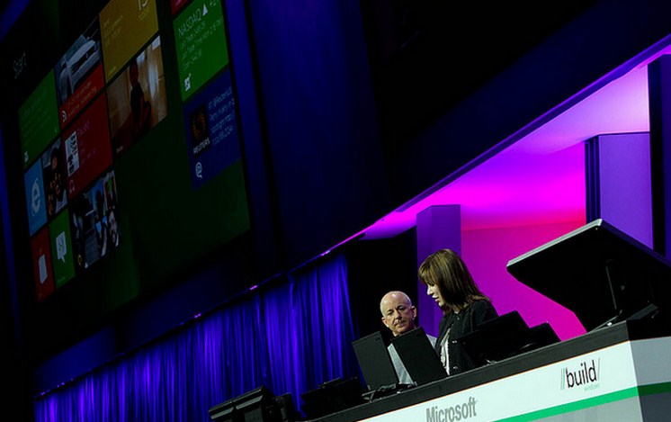 This week at Microsoft: Windows 8, Outlook.com, and Metro’s demise