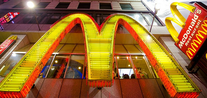 40% of top brands use Instagram, love image filters