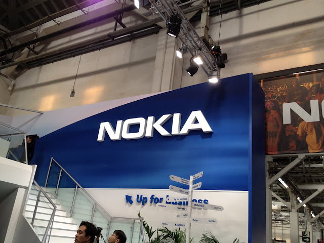 Nokia’s Lumia 820 and Lumia 920 leak, PureView coming to Windows Phone 8