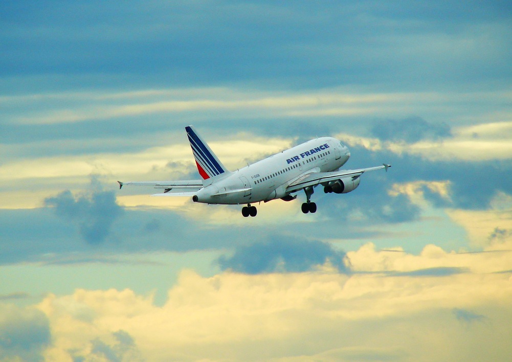 Google launches more visual mobile search results for flights, conversions, definitions and more