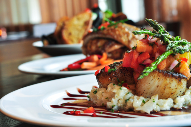 Foodspotting redesigns its site with a fresh and minimalist new look that emphasizes discovery