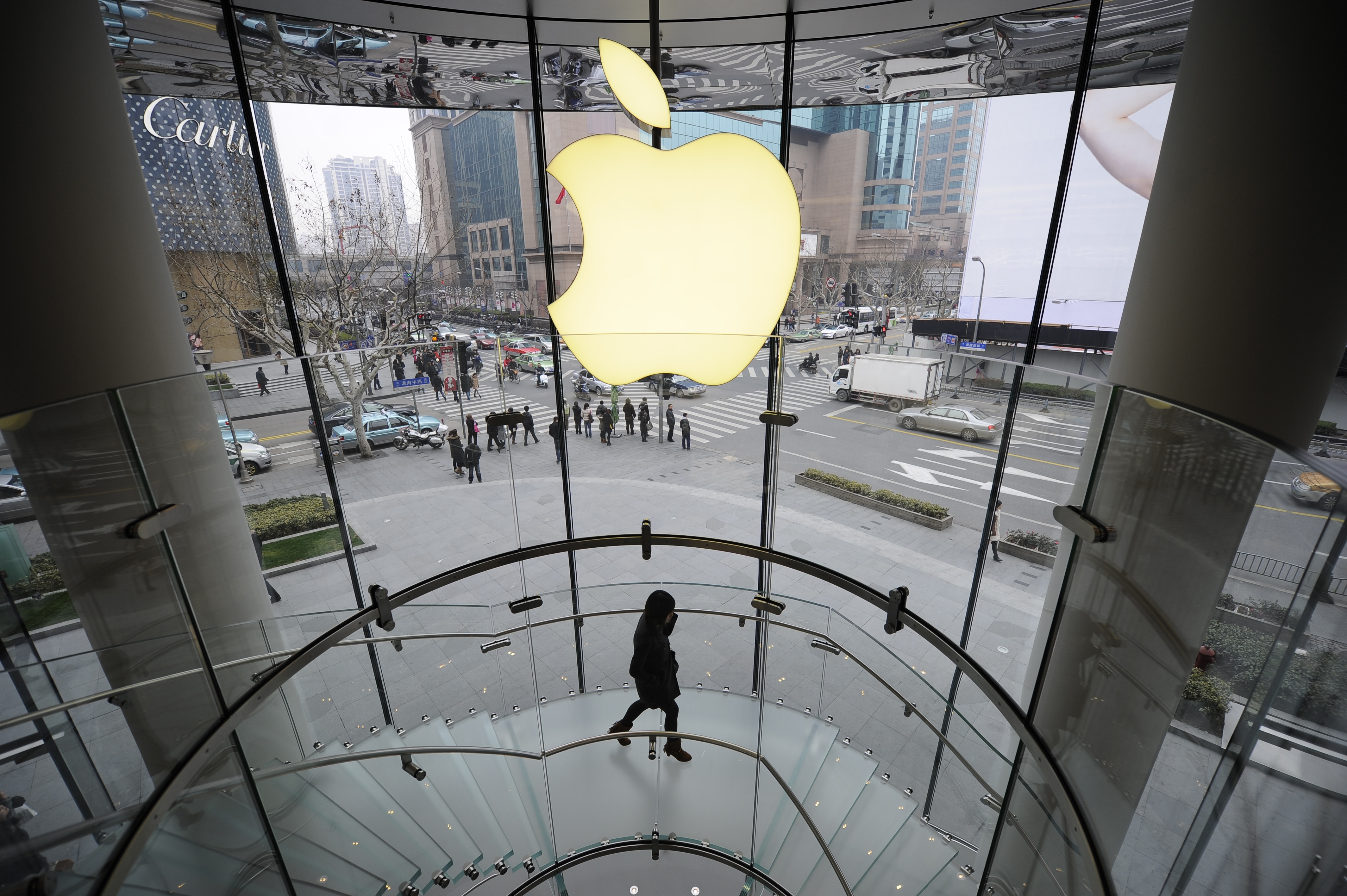 UK court says Apple’s cheeky Samsung apology is ‘non-compliant’, must be changed within ...