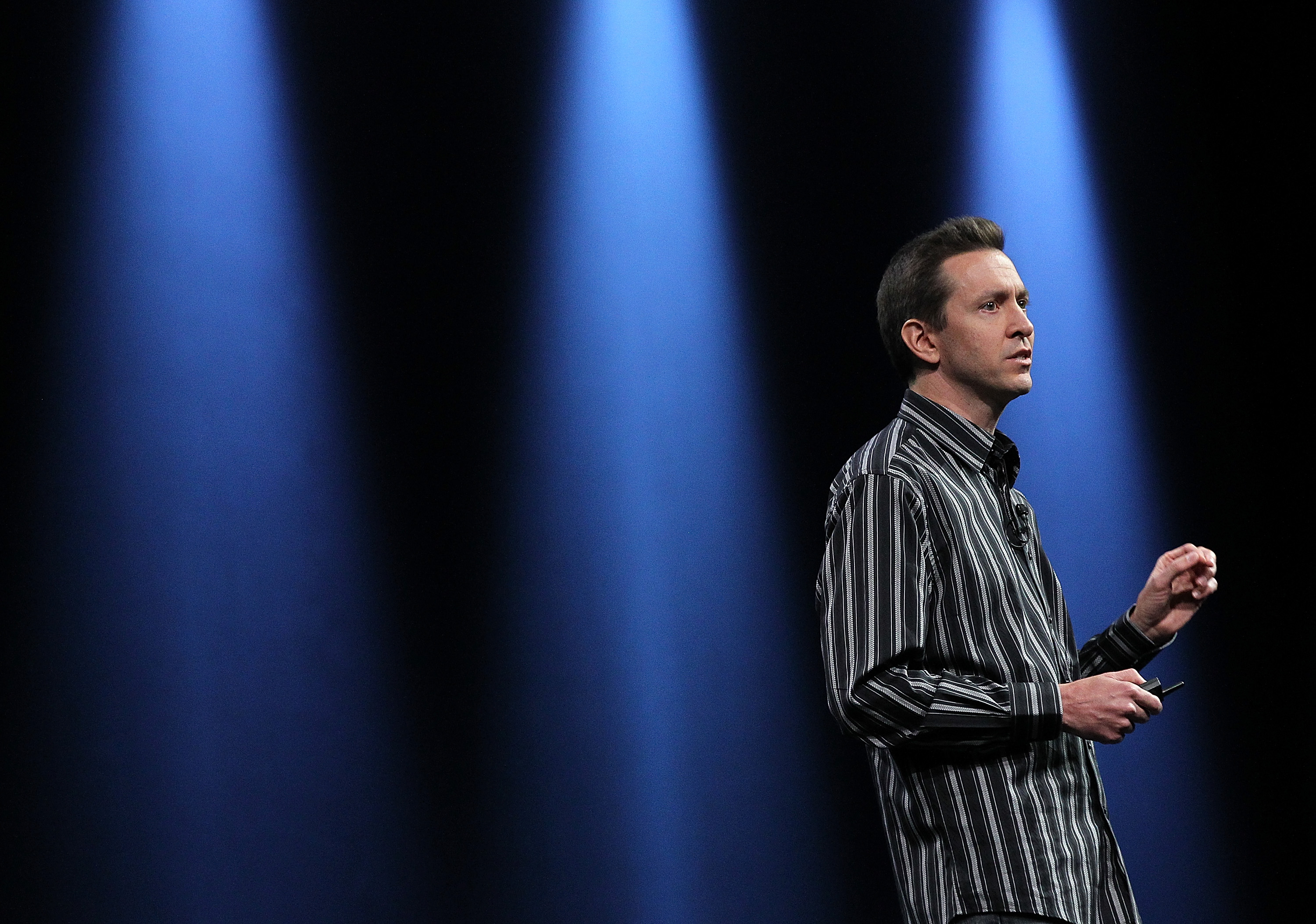 Appleâs Scott Forstall to leave company in 2013. Browett out as Cue, Ive, Fedherighi take on new roles ...