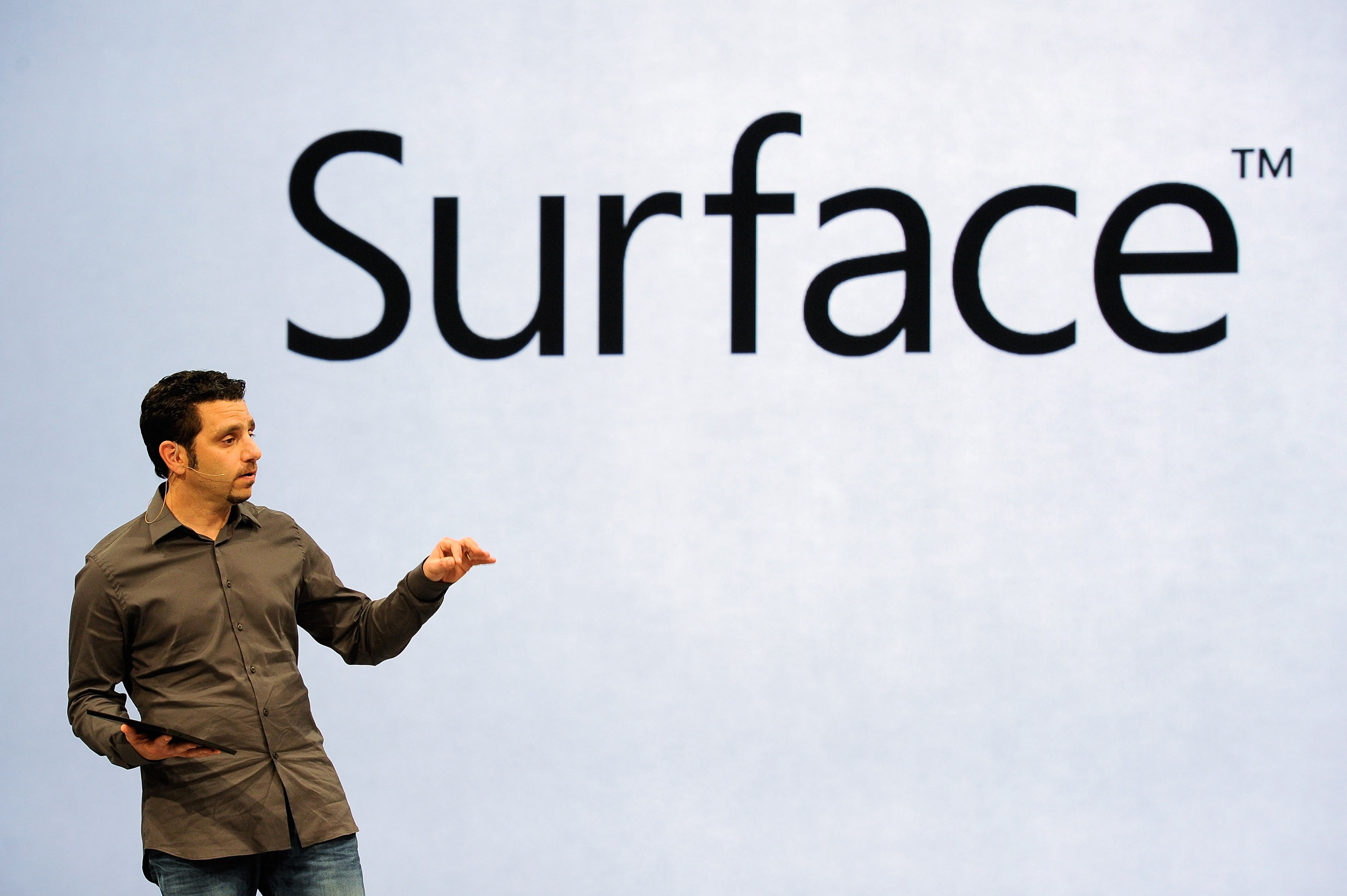 The Microsoft Surface RT tablet to cost $499, or $599 with Touch Cover