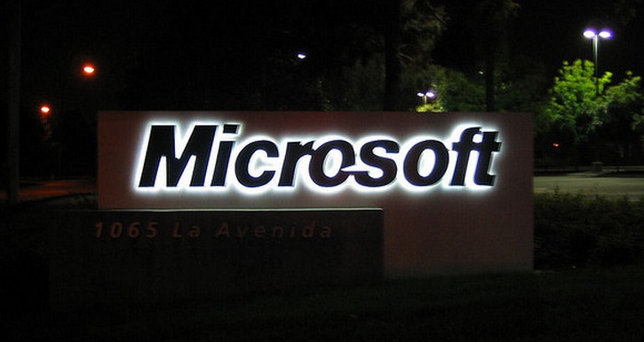 Microsoft’s new Surface ad is heavy on hardware, light on Windows