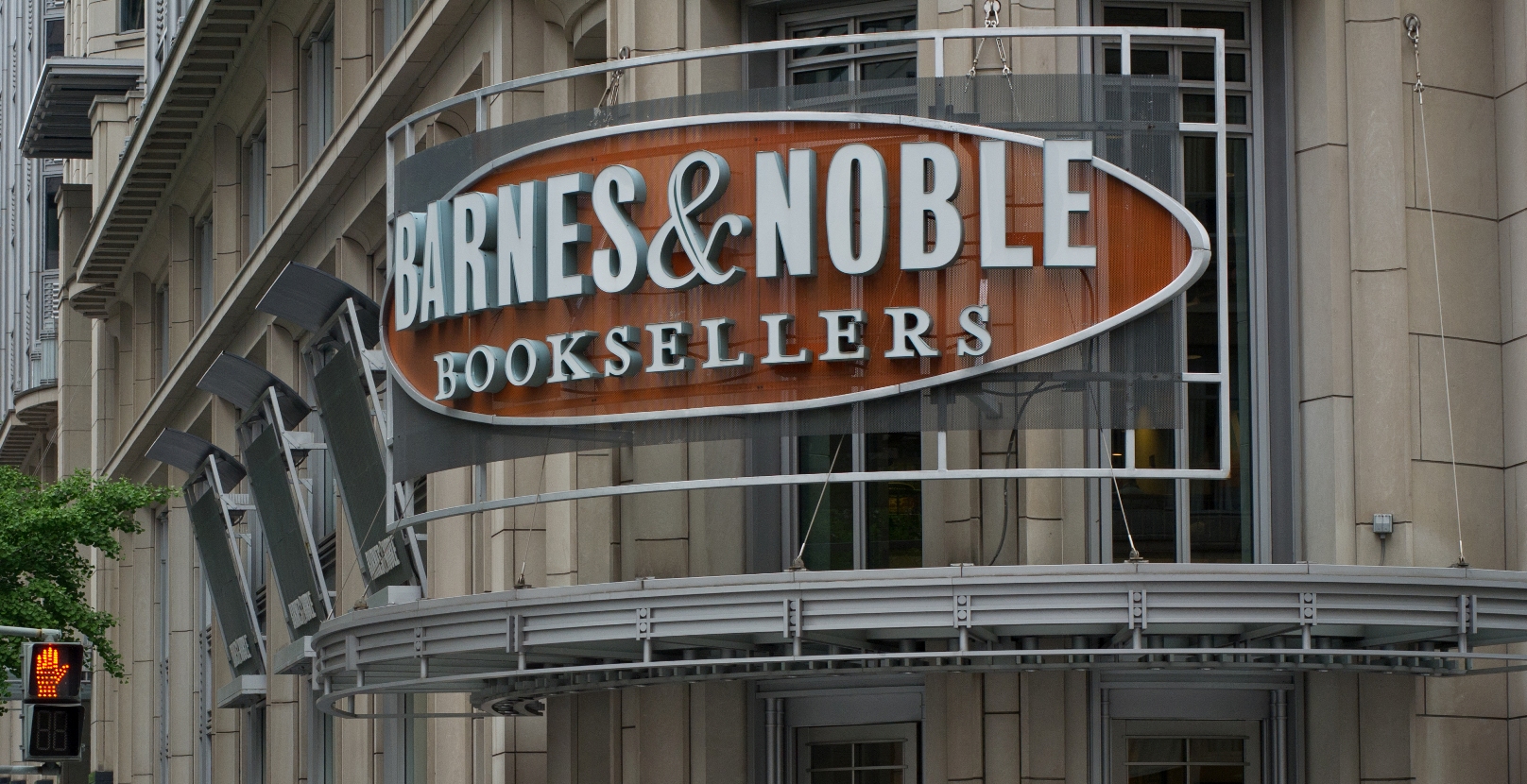 Microsoft/Barnes & Noble subsidiary is a done deal, but a standalone public company may not happen ...