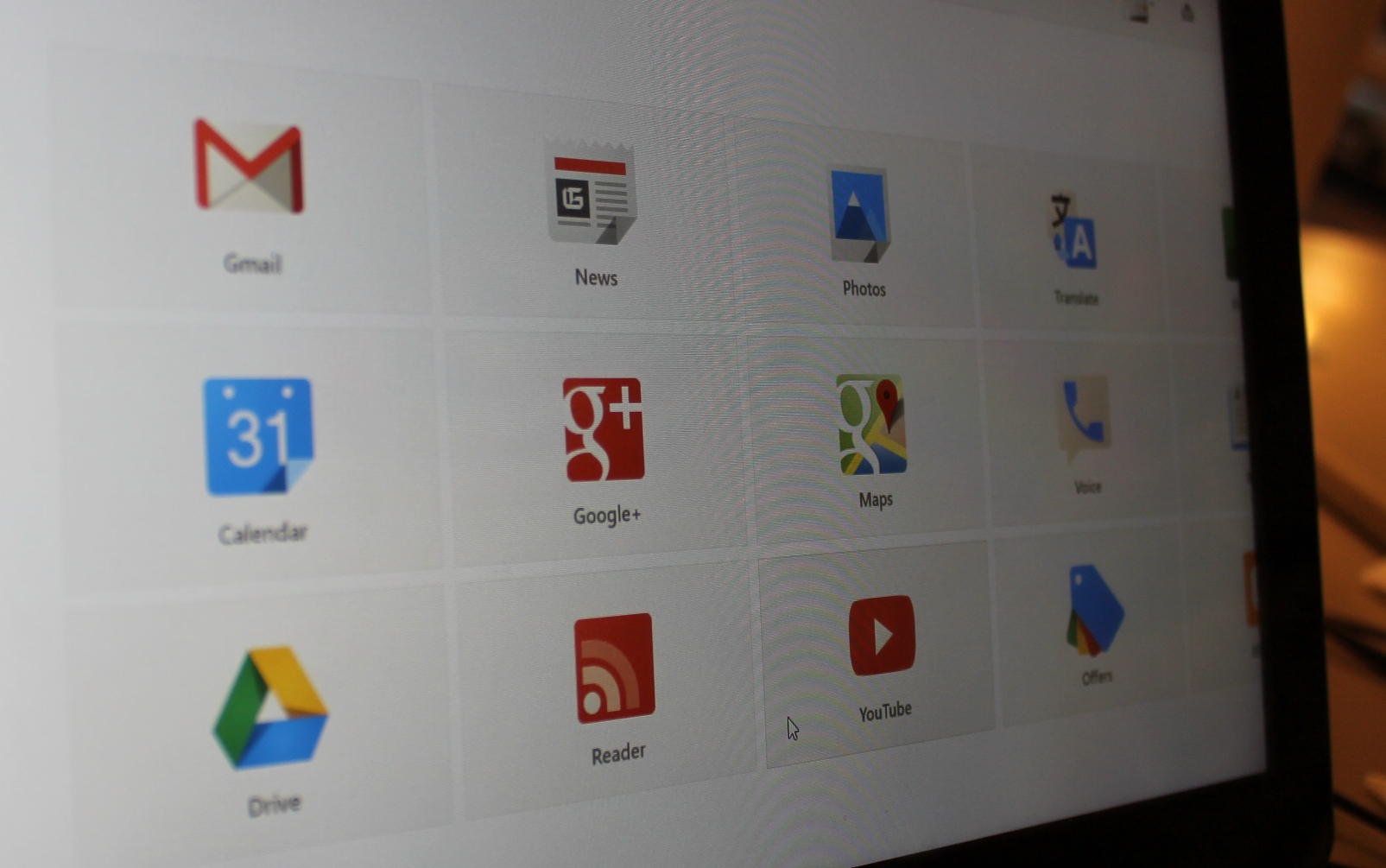 Google Search app launches for Windows 8, and it’s a gateway to all other Google apps