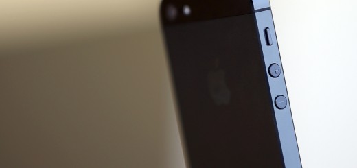 United Airlines app for iPhone gets Apple Passbook support for boarding passes