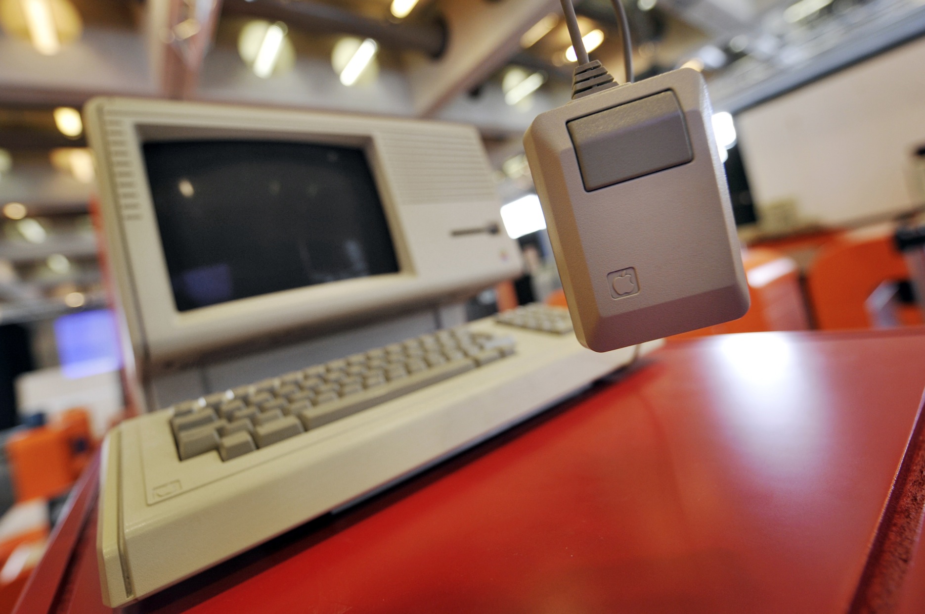 The story of a lost time capsule containing Steve Jobs’ Lisa mouse