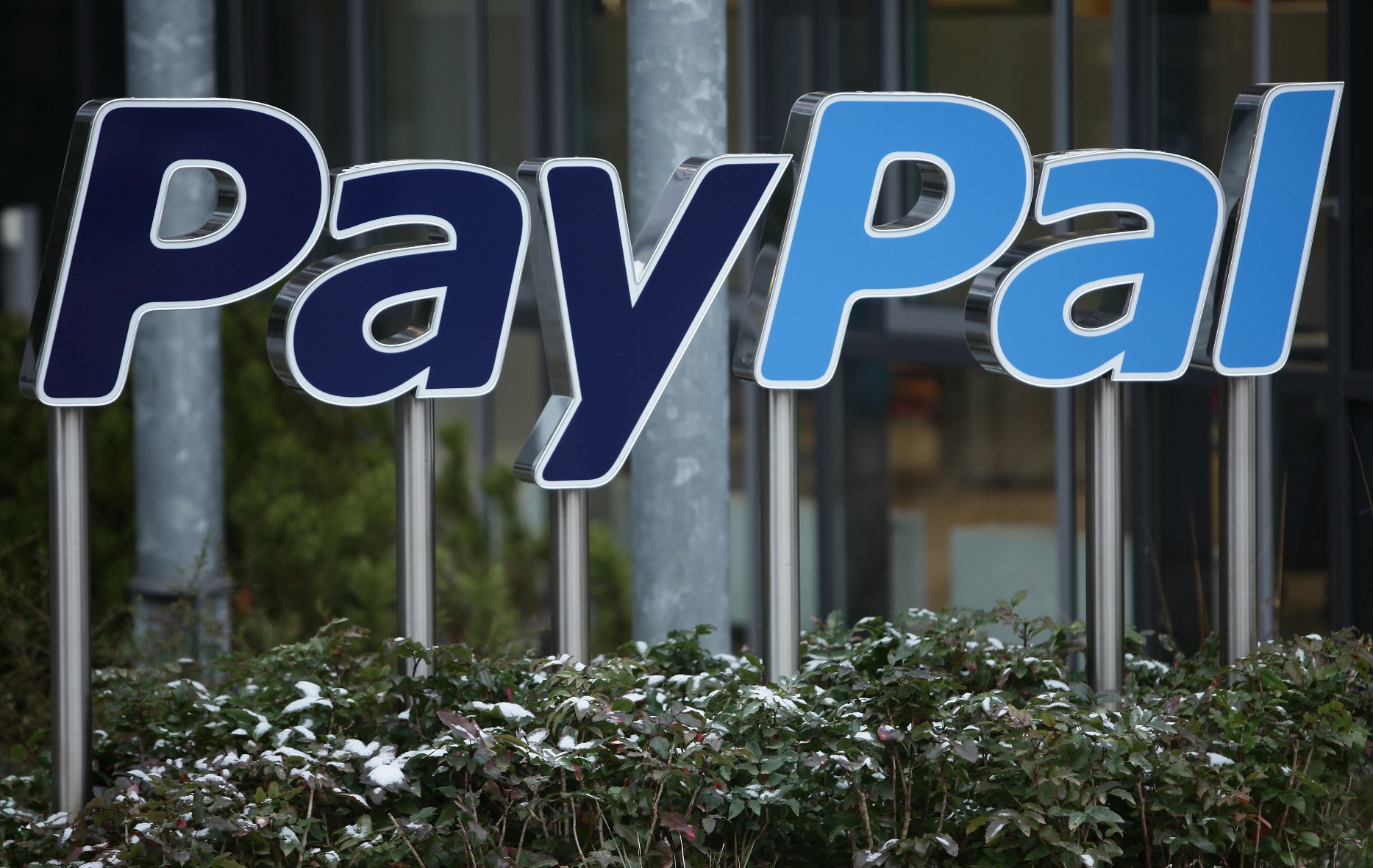 eBay’s PayPal spends $15M to ‘consolidate’ its product groups, cutting 325 employees ...
