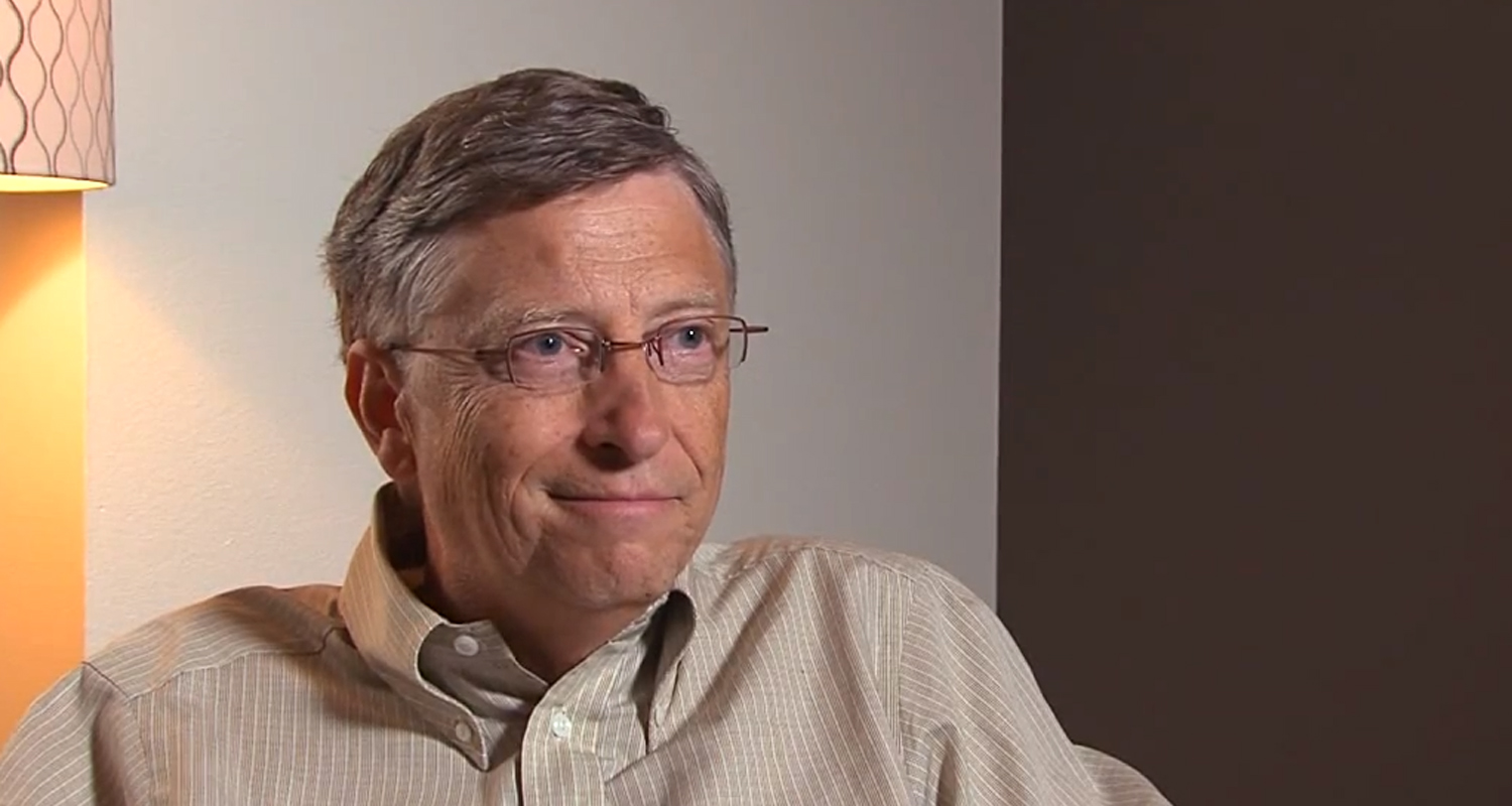 Bill Gates thinks everyone is wrong on Apple iPhone case and backs FBI