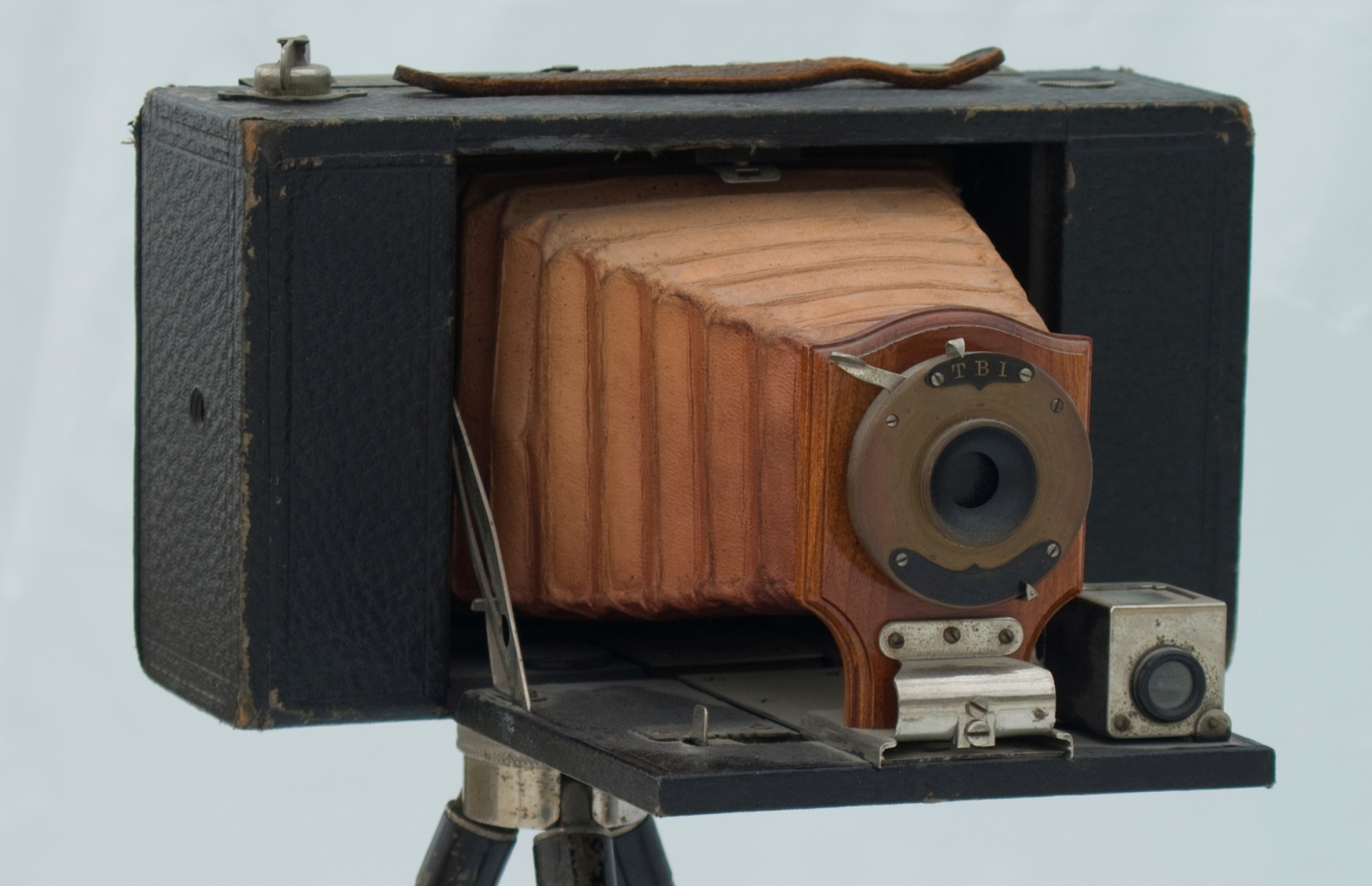 Forget digital: Kodak’s latest mobile app is for all you traditional photographers out there