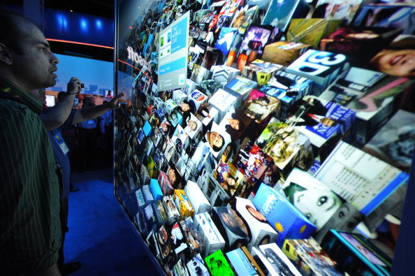 An attendee considers which internet content to choose