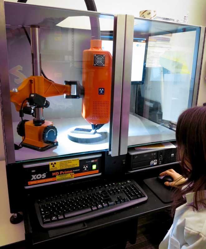 Analysis finds less toxic chemicals in newer smartphones like Apple’s iPhone 5