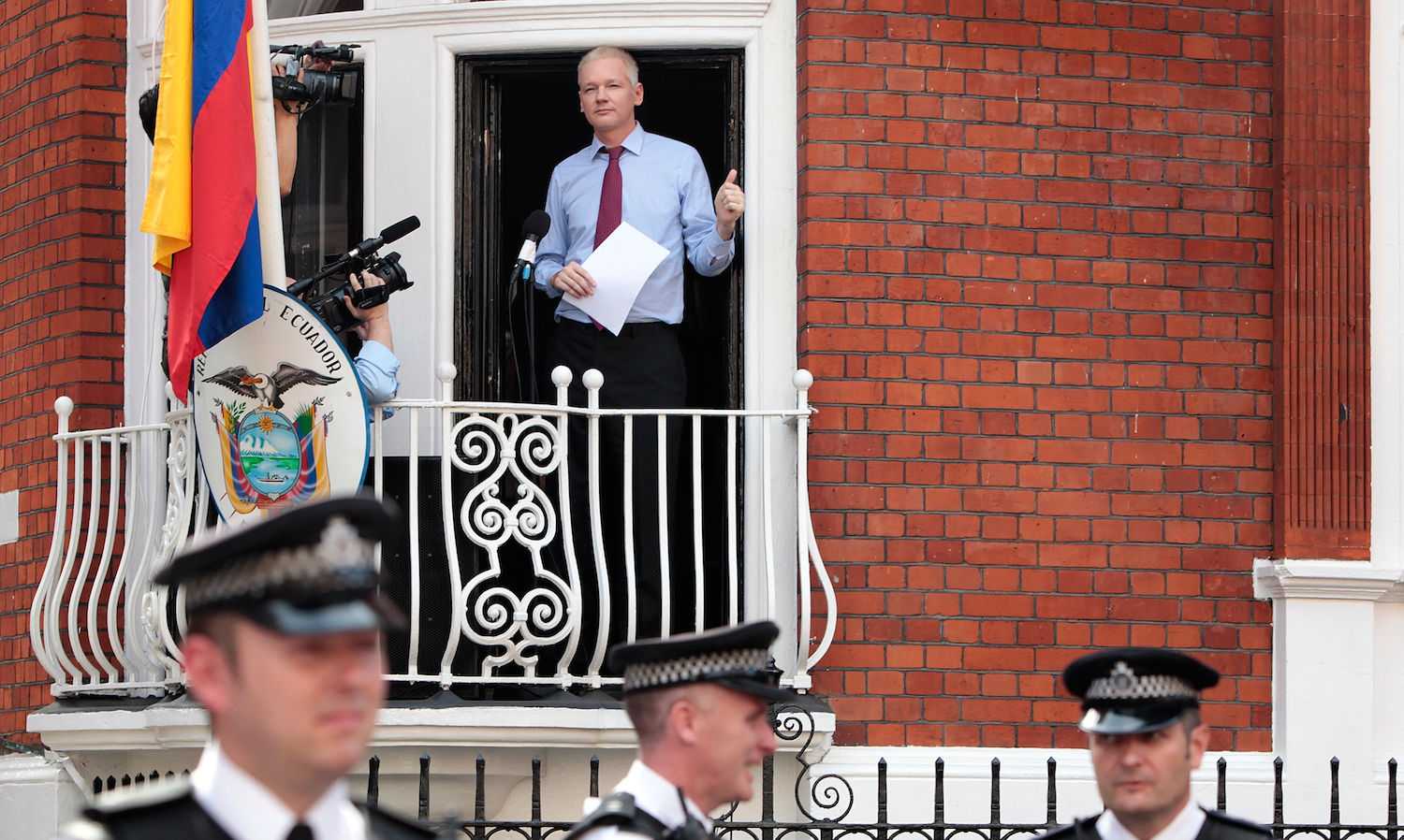 Wikileaks’ founder Julian Assange set to publish book on Internet freedom
