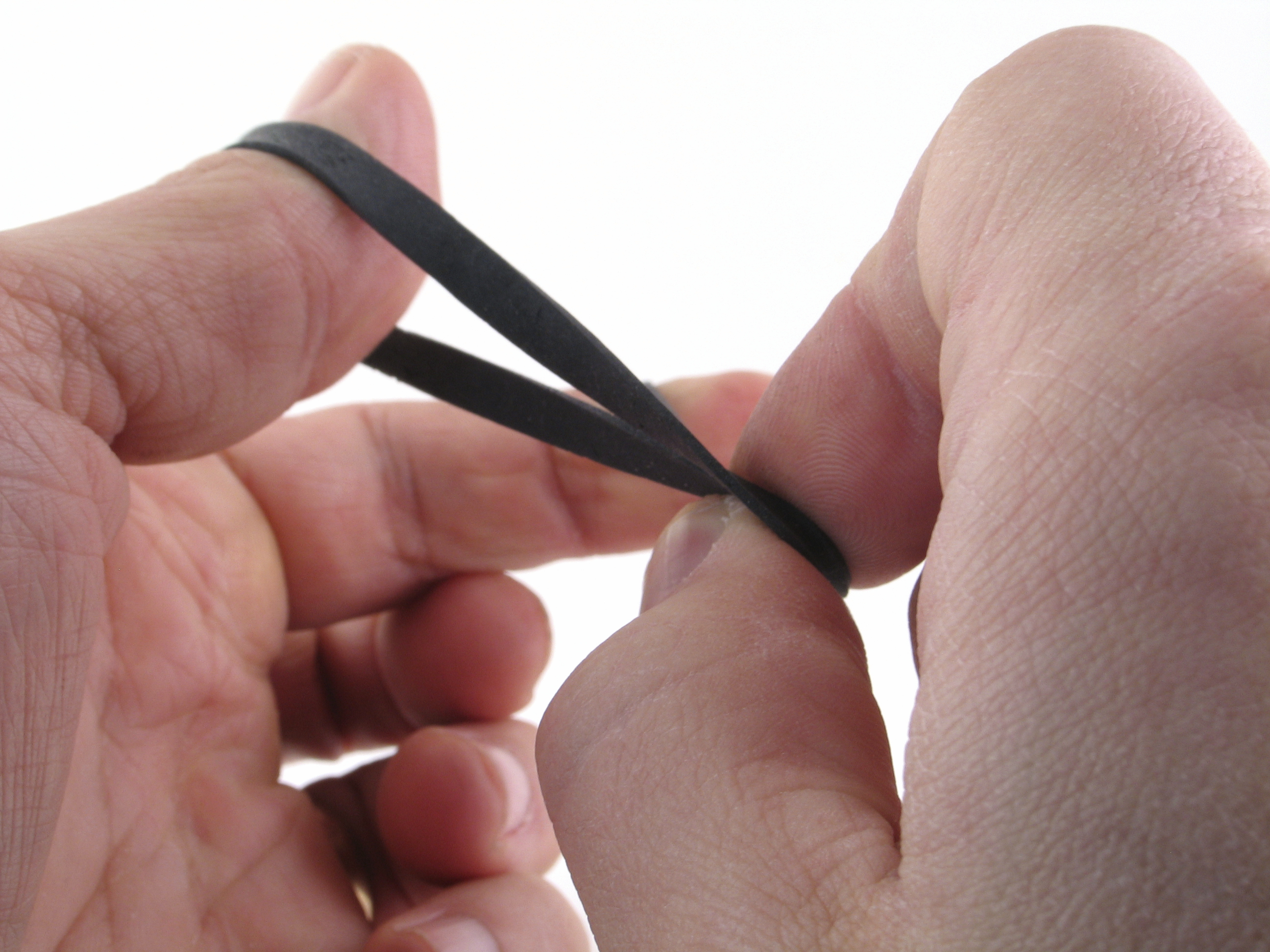 Oh snap: US Patent Office issues initial invalidation of Apple’s rubber-banding patent