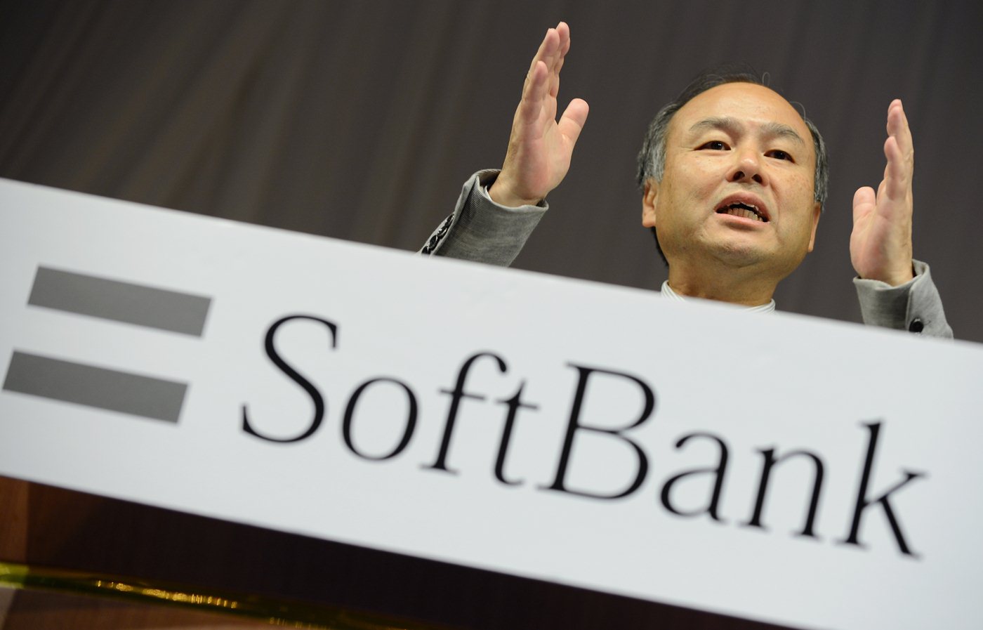 Japan’s third carrier Softbank to buy smaller rival eAccess for $1.8 billion