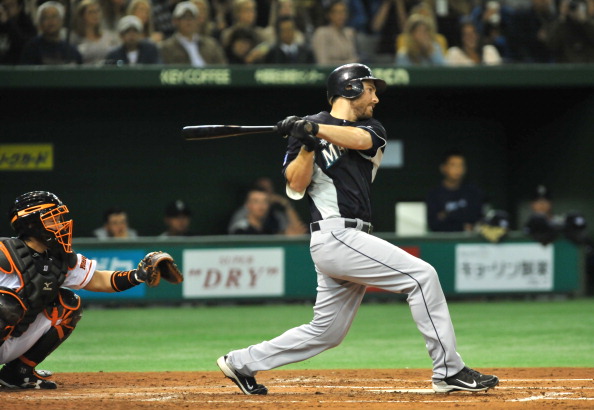 Groupon partners with Major League Baseball to become its official daily deals site for its 30 clubs