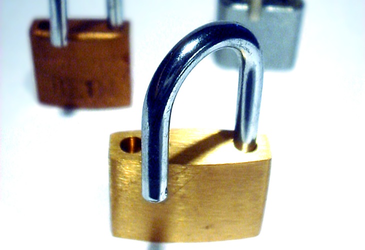 Security hole allows anyone to hijack your Skype account using only your email address (updated)