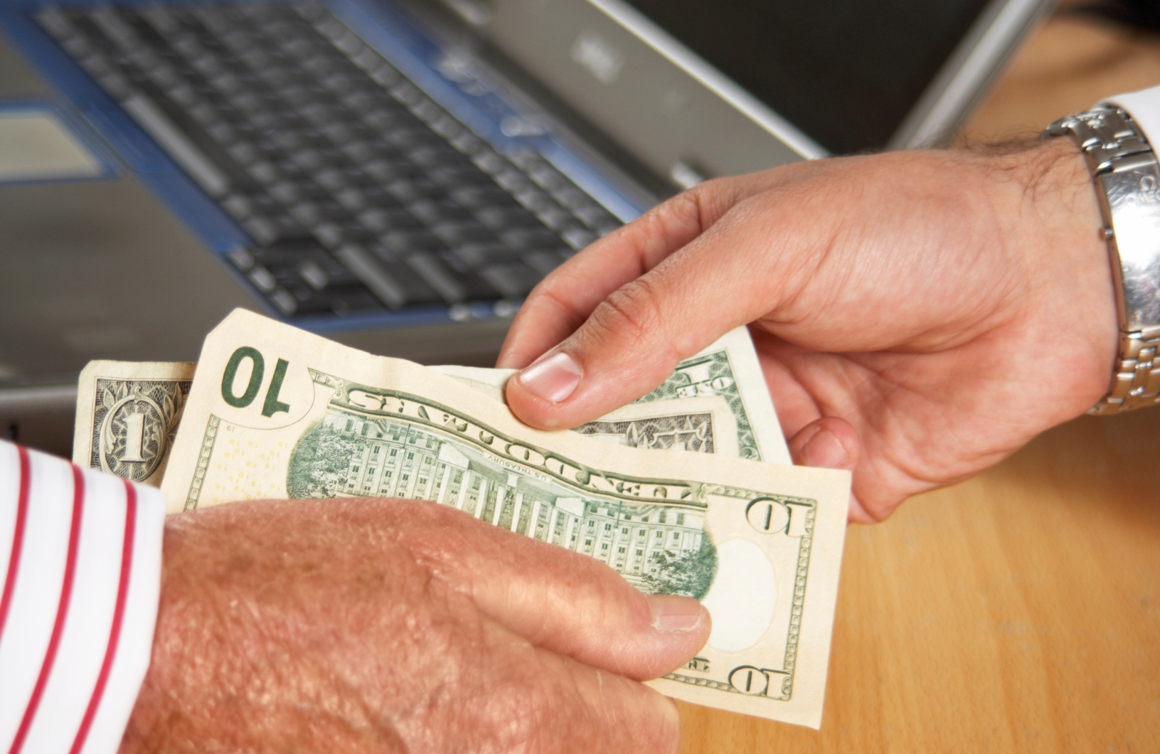 Three clicks: Google Wallet integrates with merchants’ mobile sites to speed up the check-out process ...