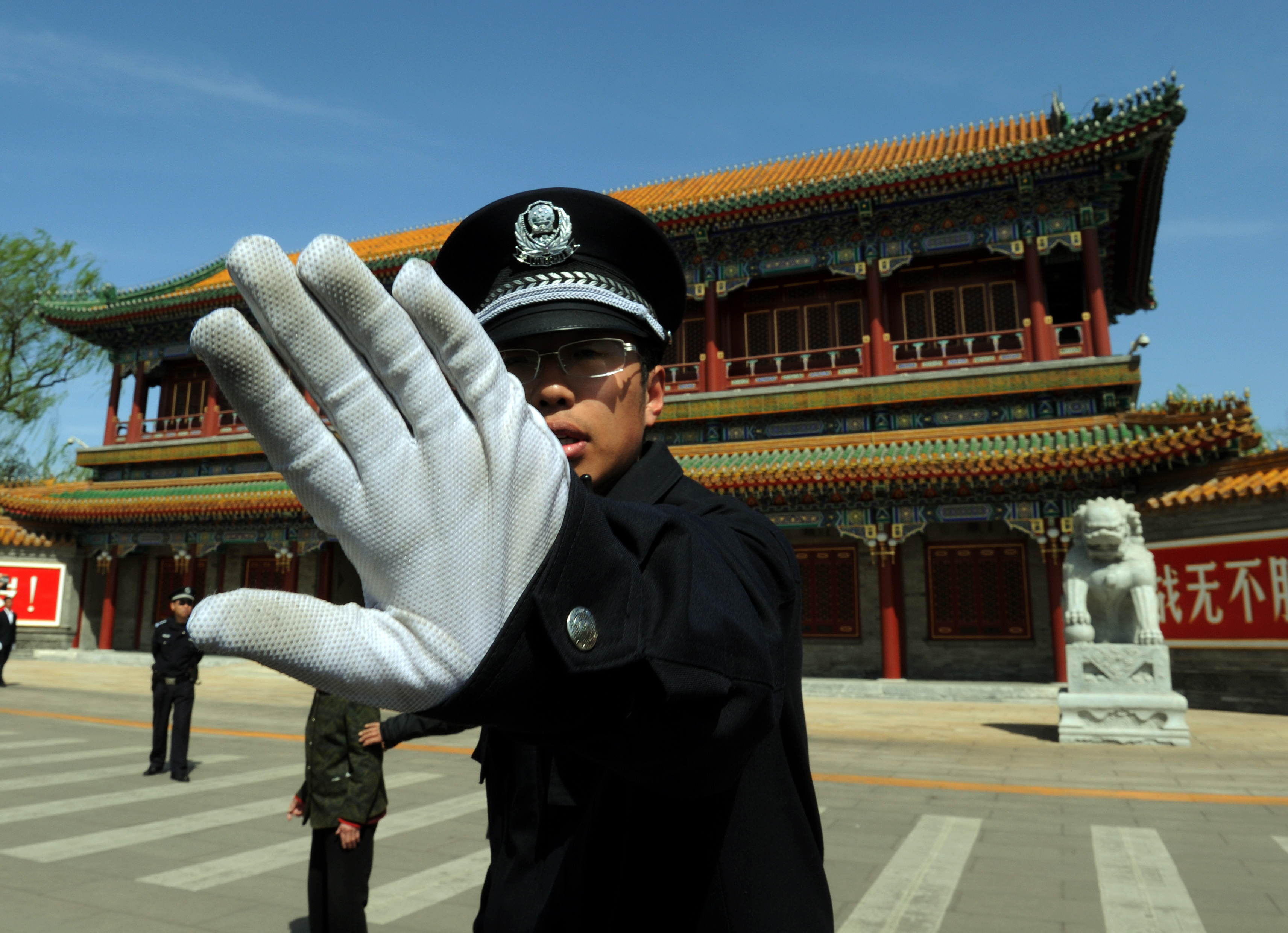 It’s done. China makes it mandatory for all Internet users to register with their real names