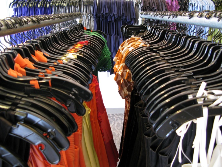 Looks for iPhone lets you tag and categorize your wardrobe, filtering outfits to suit the occassion