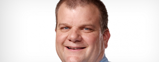 Apple SVP of Technologies Bob Mansfield cashes in 35k shares of stock valued at roughly $20.38M