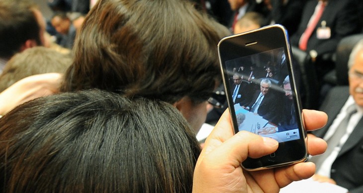 Irish TV company RTE issues kits to help reporters file broadcast-quality footage from their iPhones