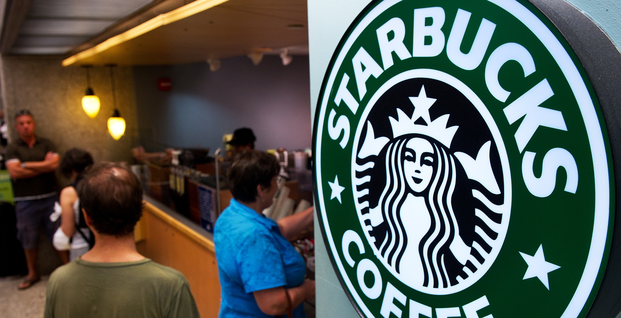 Done percolating, Starbucks rolls out Square mobile payments in 7,000 US coffee shops
