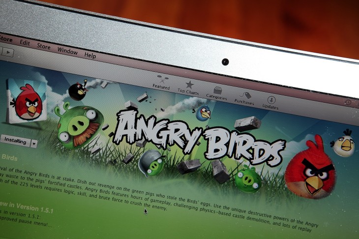 Happy Birdday! Angry Birds turns three, adds 30 new levels, full iPhone 5 support and Pink Bird