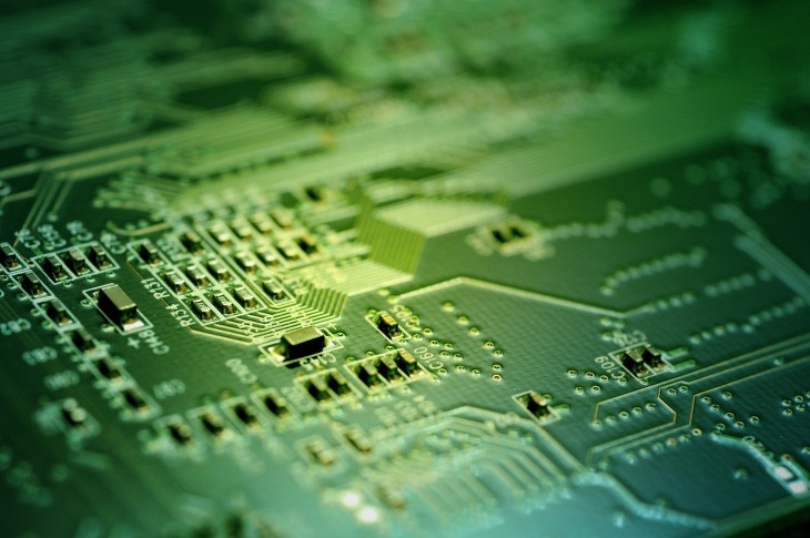 Global semiconductor revenues grew less than 1% this year but will hit $319 billion in 2013: IDC