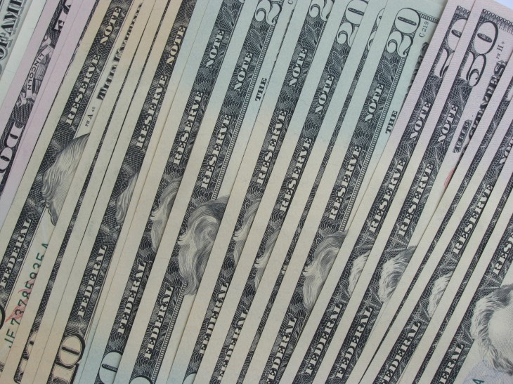 Pew: 51% of US adults bank online and 32% of cell phone owners in the country do so via mobile