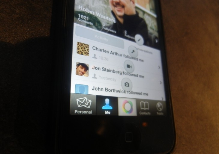 Hands on with Just.me’s unified messaging app for the iPhone