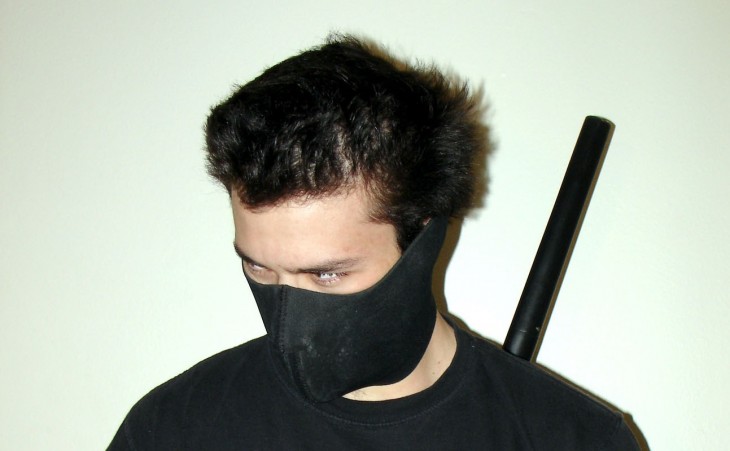This guy got his stolen iPhone back with OkCupid and a hammer