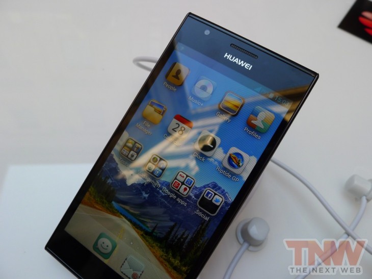 Hands-on with Huawei’s new Android flagship: the Ascend P2