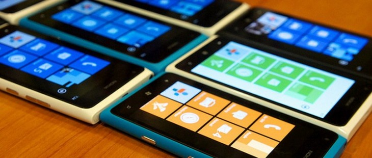 Microsoft has restarted the Windows Phone 7.8 update cycle, fixing the âfrozen Live Tileâ bug