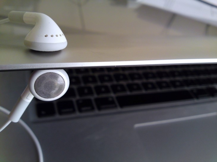 Early Groupon backer Lightbank drops funding on its first music startup: Soundsupply