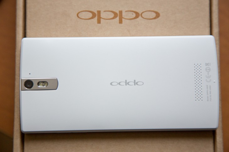 Oppo reveals the R1 smartphone, touts ability for quality night photos but doesn’t verify specs ...