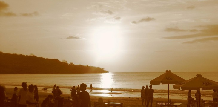 11 million downloads on, Expedia 3.0 taps live data to create visual itineraries on iOS and Android