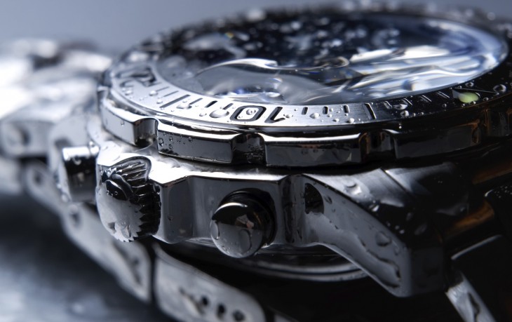 Microsoft reportedly working on a touchscreen smartwatch and testing its own smartphone