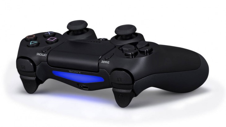 Sony employee says âwe hear youâ in response to growing fan backlash over rumored PlayStation 4 DRM ...