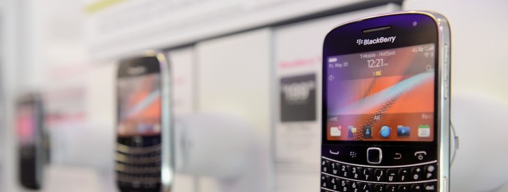 Twitter for BlackBerry app updated to include image tweaks, tweet details